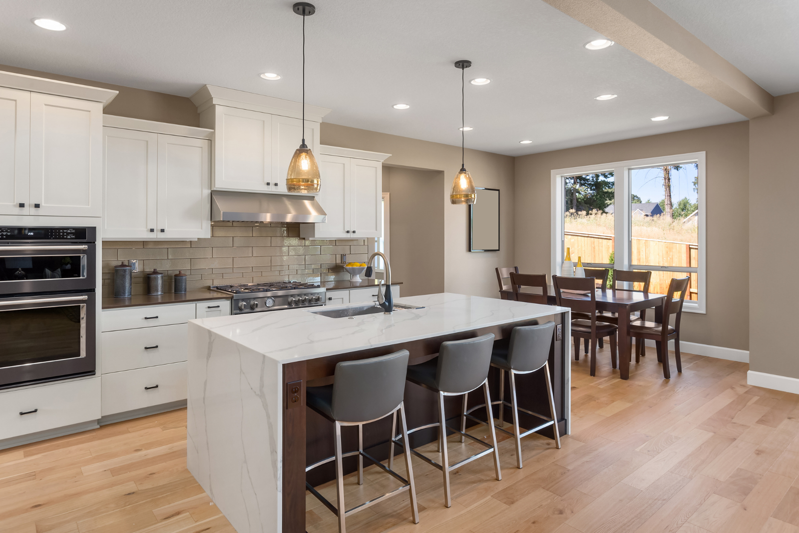 Island Shaped Kitchen Design